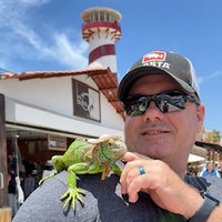 Cabo San Lucas Excursion Sarge Has an Iguana Friend